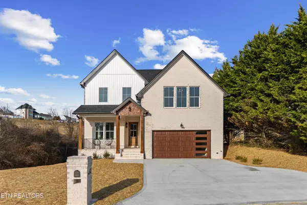 4433 Christine Lynnae St, Knoxville, TN 37938