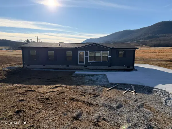 150 B & B Drive, Speedwell, TN 37870