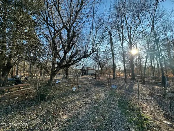 616 N Wooddale Rd, Knoxville, TN 37924