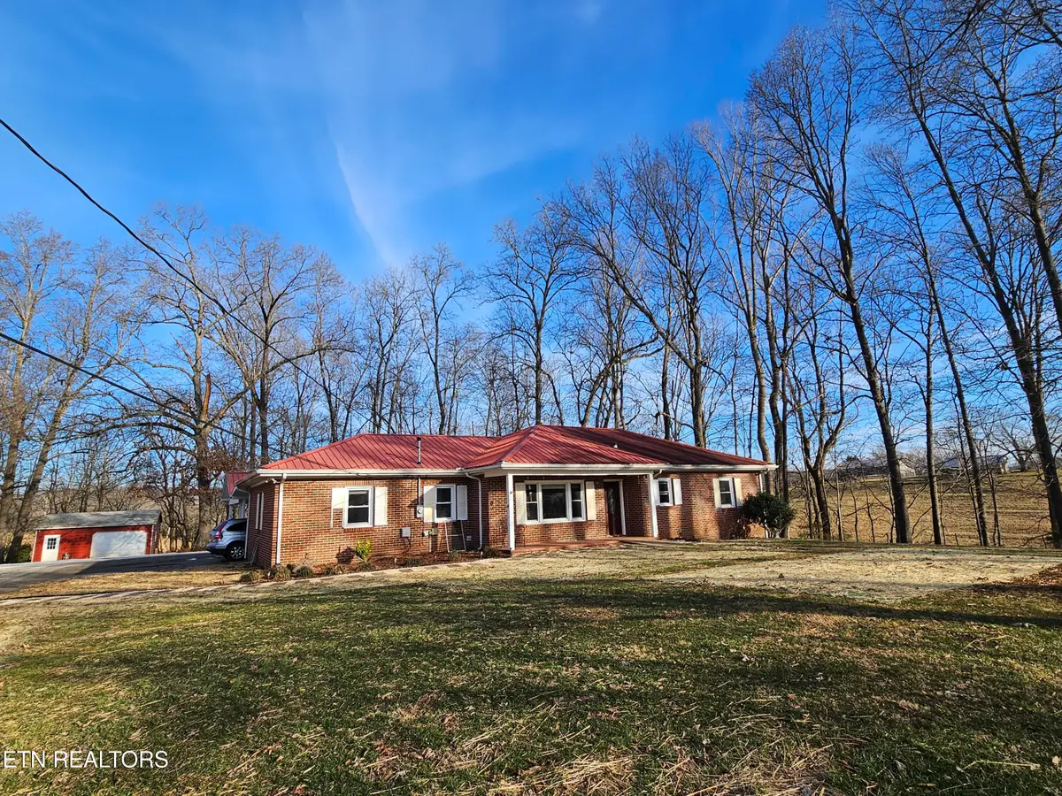 1477 Mcminnville Hwy, Sparta, TN 38583 - #1
