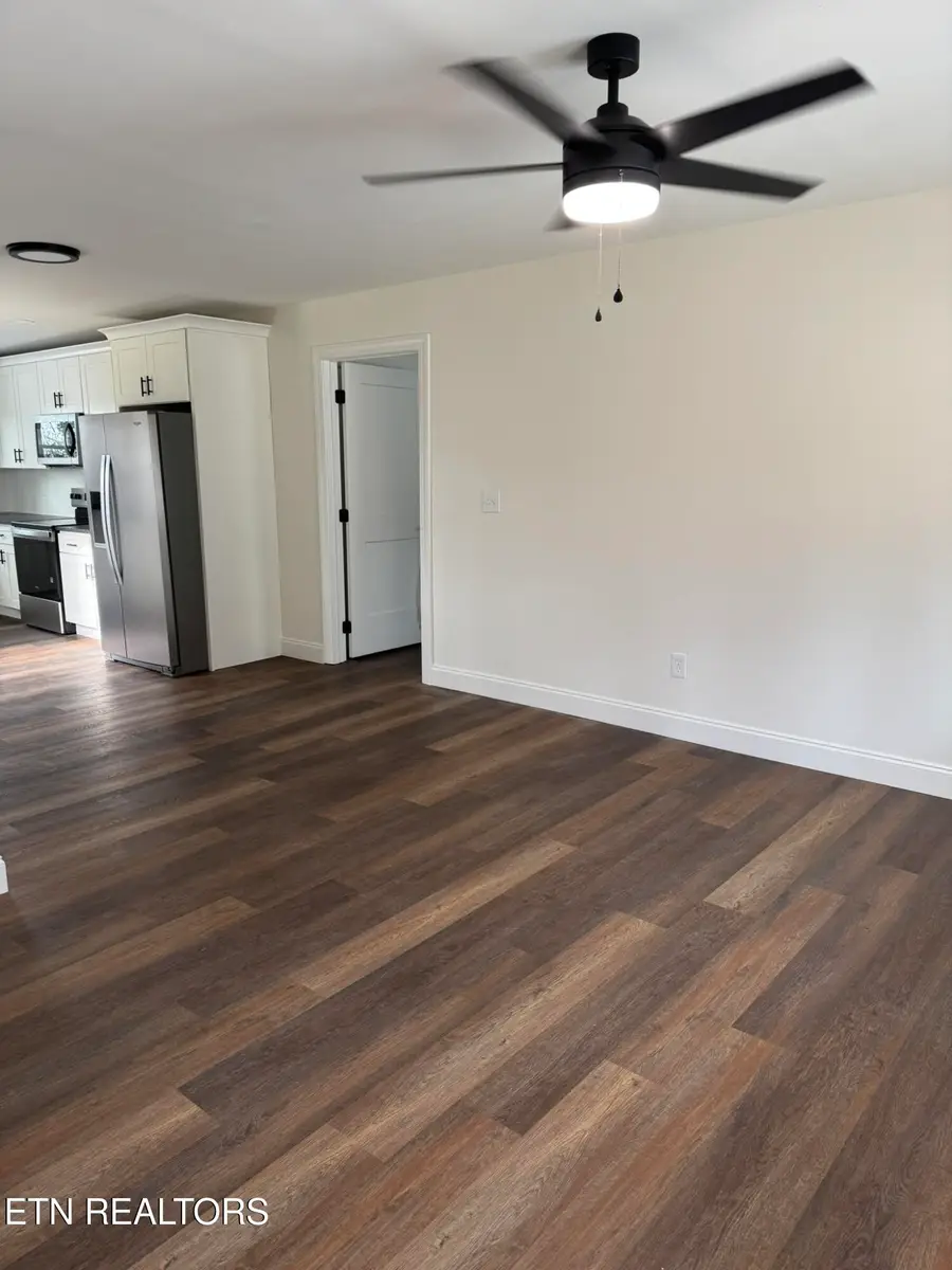 1407 Wales Ave, Maryville, TN 37804 - #2