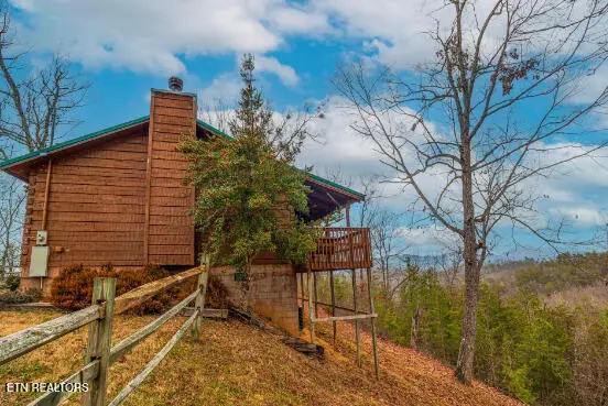 3326 Bear Mountain Lane, Sevierville, TN 37876 - #3