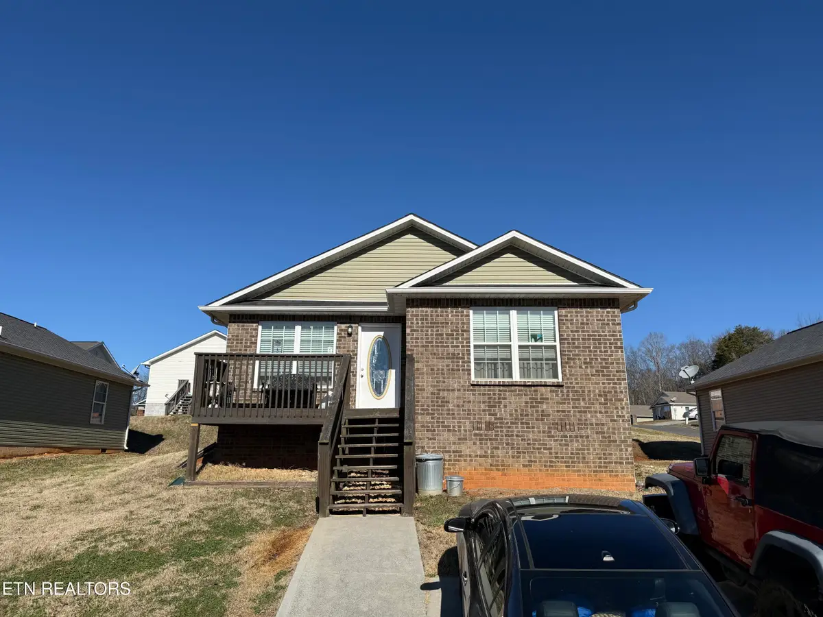 1725 Watauga St, Sevierville, TN 37876 - #1