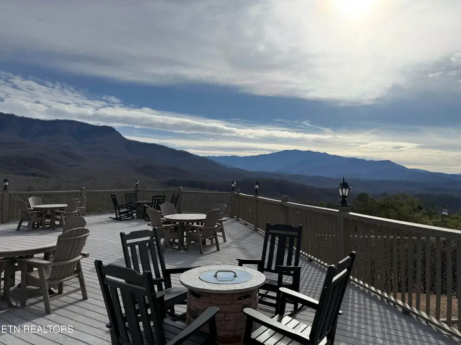 3710 Weber Rd #303 -E, Gatlinburg, TN 37738 - #3