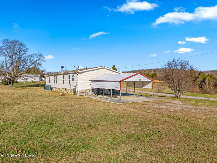 505 Lake Circle, Spring City, TN 37381 - #3
