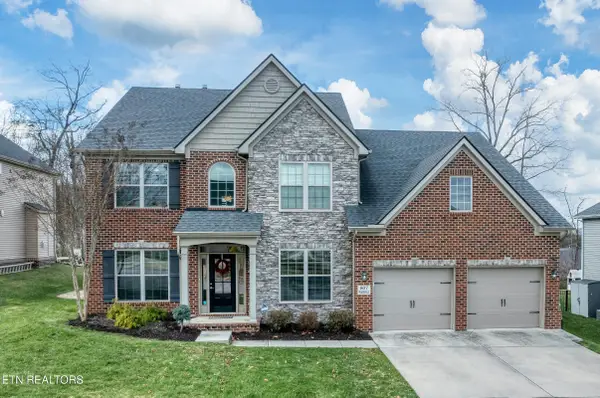 807 Brookwood Lane, Maryville, TN 37801