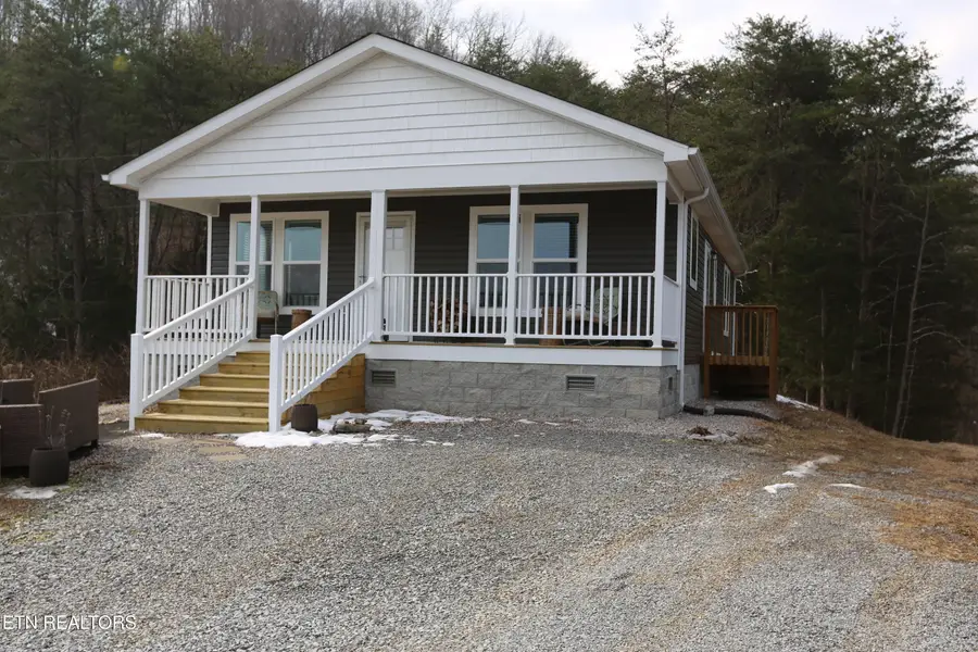 3796 Highway 25e S, Tazewell, TN 37879 - #3