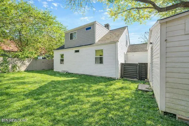 230 Unaka St, Greeneville, TN 37743 - #3