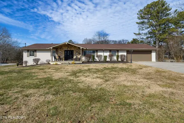 809 Chateaugay Rd, Knoxville, TN 37923