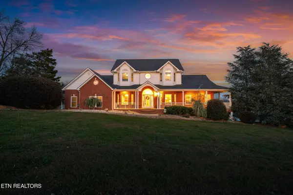 433 Riverbend Drive, Dandridge, TN 37725