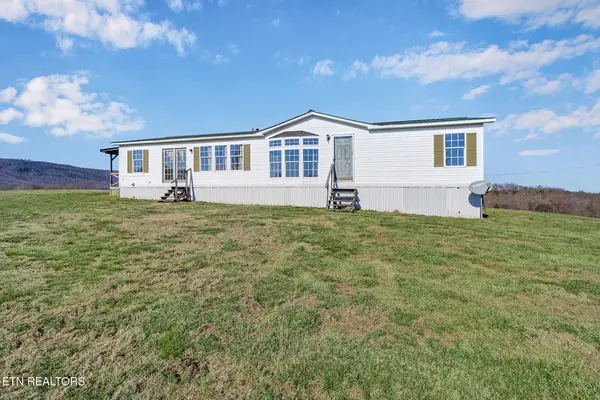 505 Trentham Rd, Spring City, TN 37381