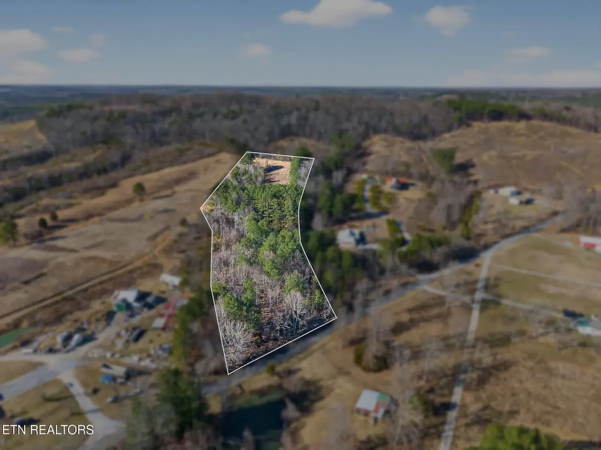 6.29 acres Lowe Rd, Crossville, TN 38572 - #1