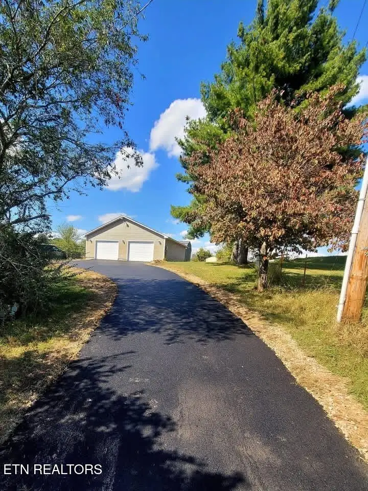 2022 Bessie Slaton Rd, Dandridge, TN 37725 - #2