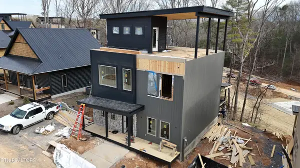 584 Warbonnet Way Way, Pigeon Forge, TN 37863