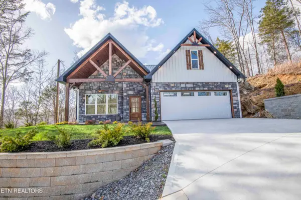 9502 Old Loyston Rd, Knoxville, TN 37938