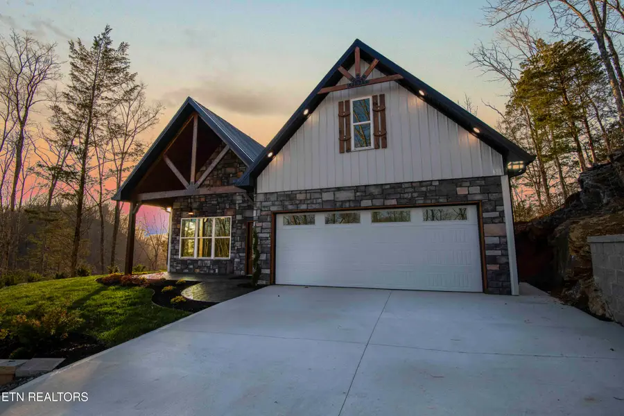 9502 Old Loyston Rd, Knoxville, TN 37938 - #3