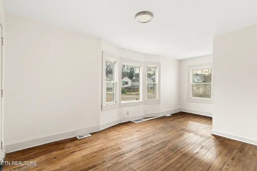 4009 Catalpa Ave, Knoxville, TN 37914 - #3