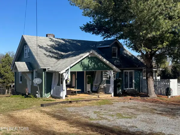 200 N 5th St, Maryville, TN 37804