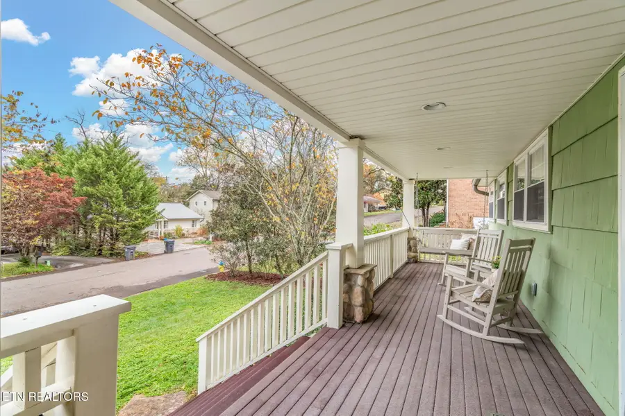 3844 Taliluna Ave, Knoxville, TN 37919 - #2