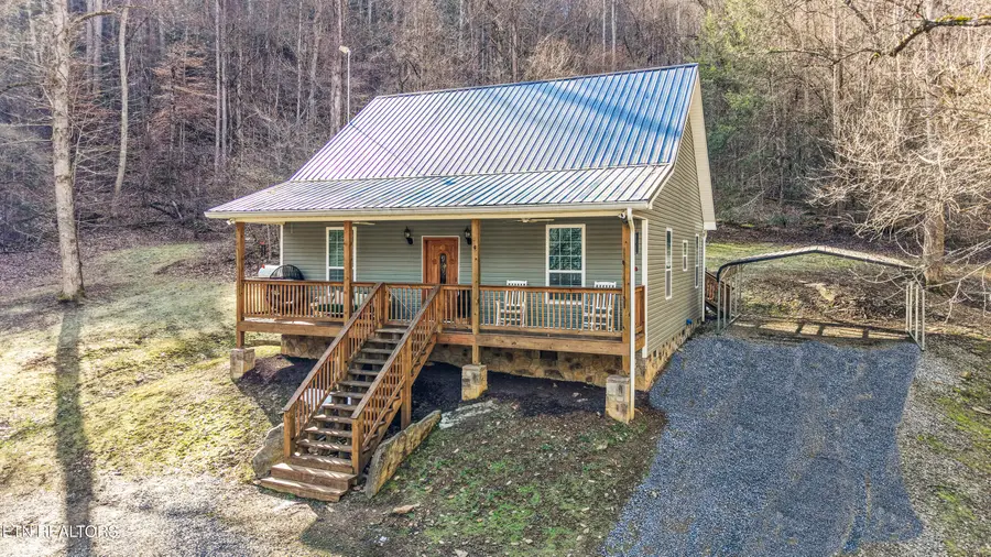 4876 Pearl Valley Rd, Sevierville, TN 37876 - #2