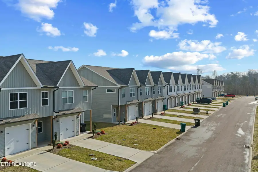 8456 Whisper Lane, Powell, TN 37849 - #3