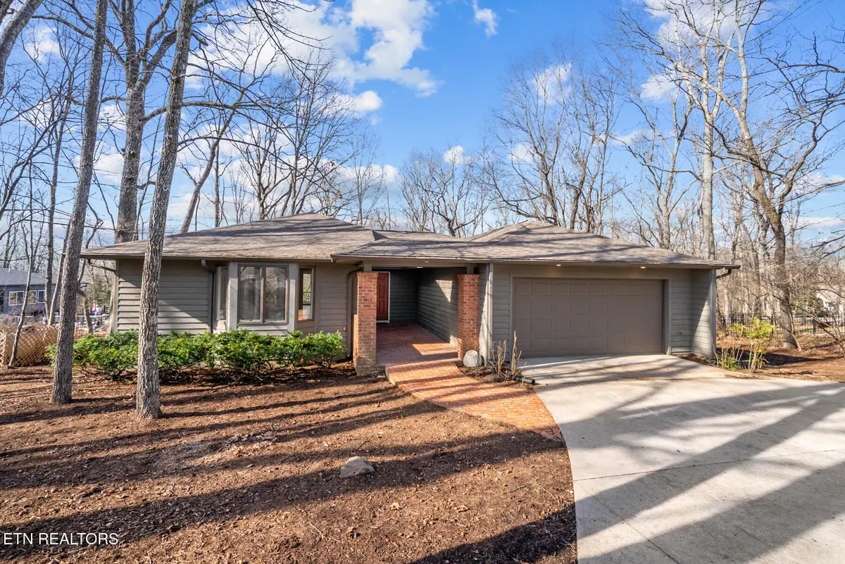 142 Rolling Green Drive, Crossville, TN 38558 - #1