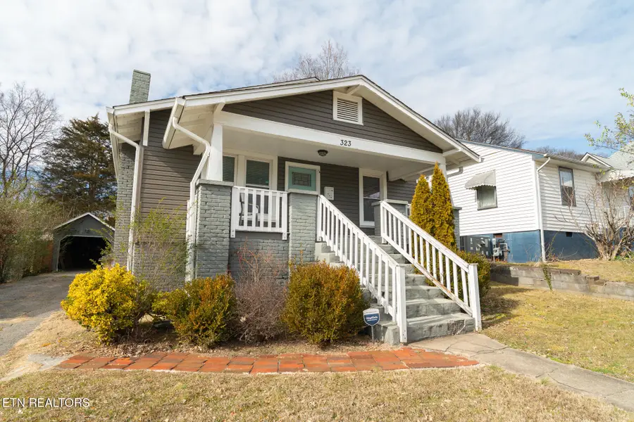323 E Emerald Ave, Knoxville, TN 37917 - #3