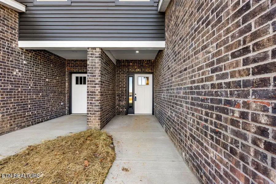 719 Haig St, Maryville, TN 37801 - #2