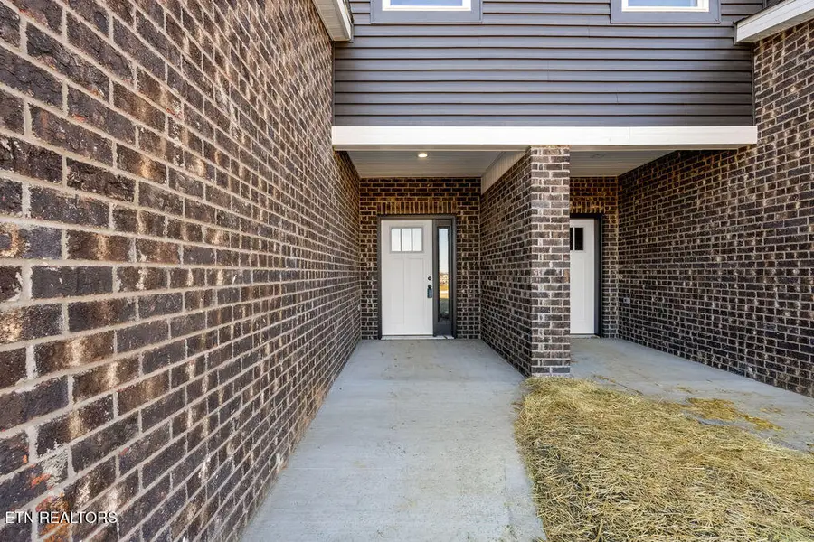 721 Haig St, Maryville, TN 37801 - #2