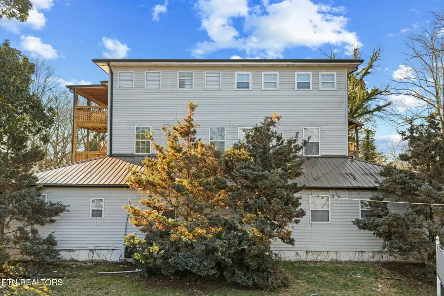 301 S Magnolia St, Maryville, TN 37803 - #2