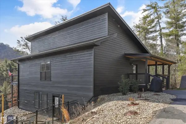 2630 Waldens Creek Rd, Sevierville, TN 37862