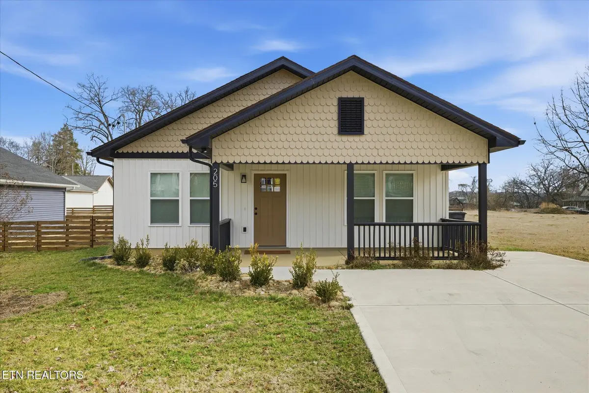 205 Kingwood Rd, Knoxville, TN 37918 - #1