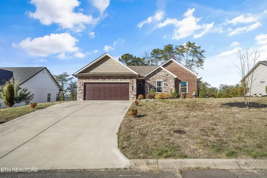 8017 Stone Hollow Drive, Knoxville, TN 37924 - #3