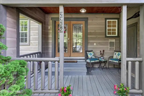 2259 Hartford Rd, Cosby, TN 37722