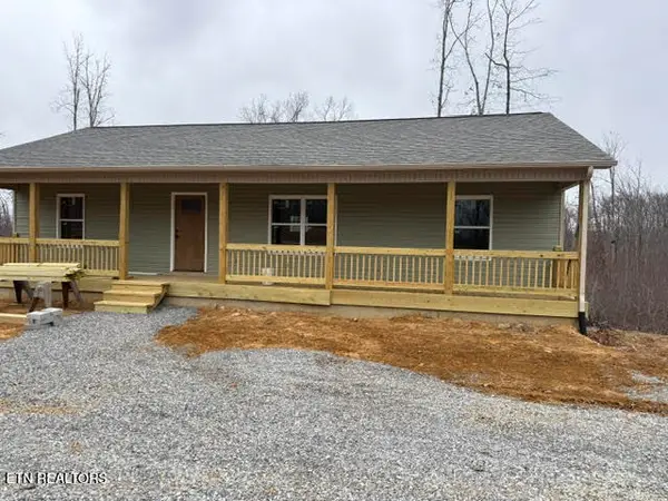 382 Bear Knob Lane, Crawford, TN 38554