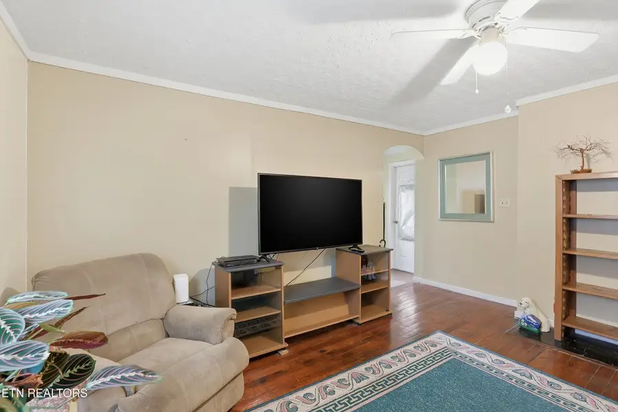 3112 Vandeventer Ave, Knoxville, TN 37919 - #3