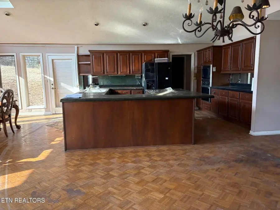 458 E Fox Den Drive, Knoxville, TN 37934 - #2