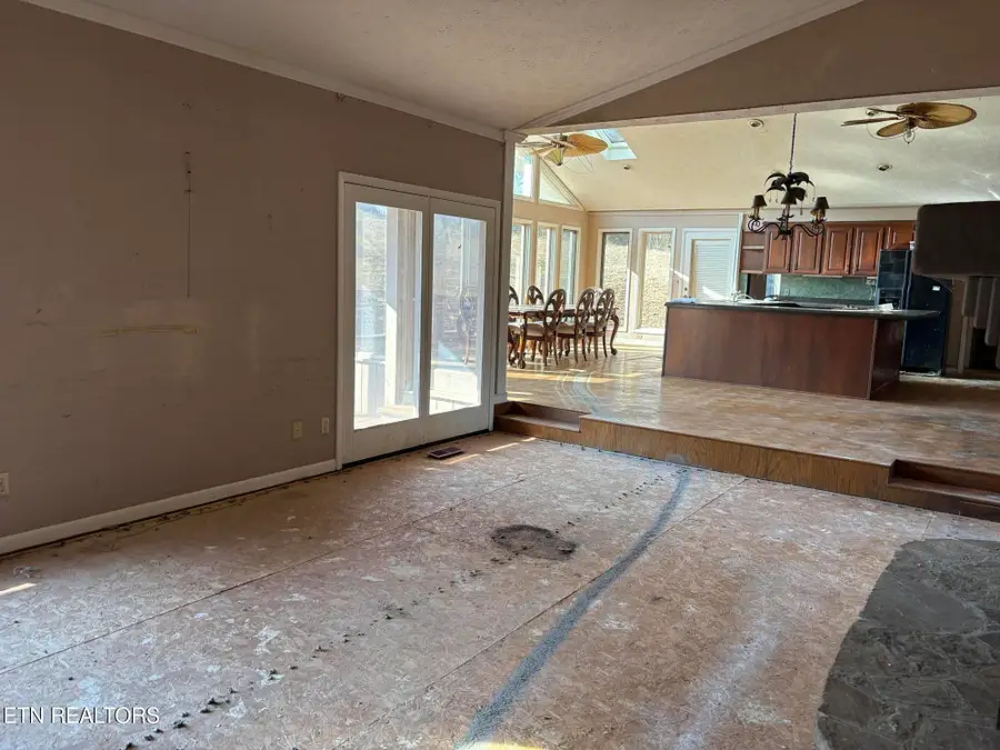 458 E Fox Den Drive, Knoxville, TN 37934 - #3