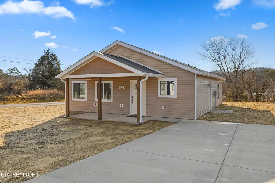 109 Bradys Way, Harriman, TN 37748 - #2