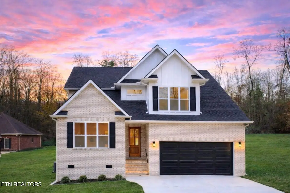 1864 Old Hickory Lane, Lenoir City, TN 37772 - #1