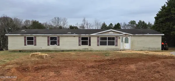 10326 Patsy Cline Way, Strawberry Plains, TN 37871