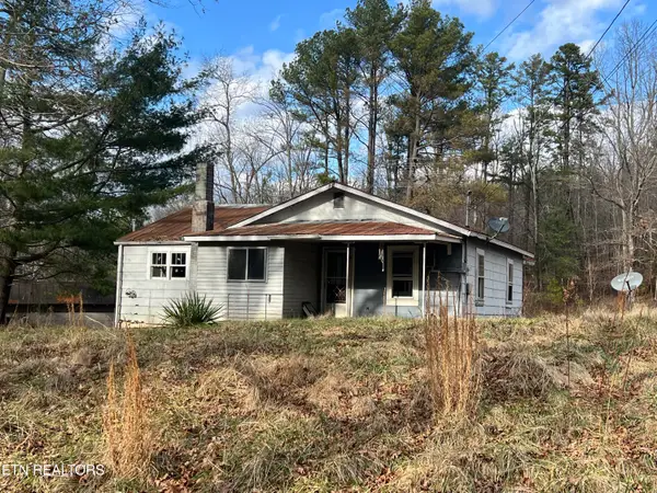 1600 Paint Rock Rd, Oneida, TN 37841