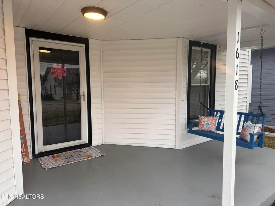 1618 Branner St, Knoxville, TN 37917 - #3