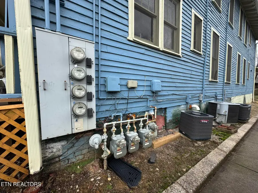 903 Luttrell St, Knoxville, TN 37917 - #3