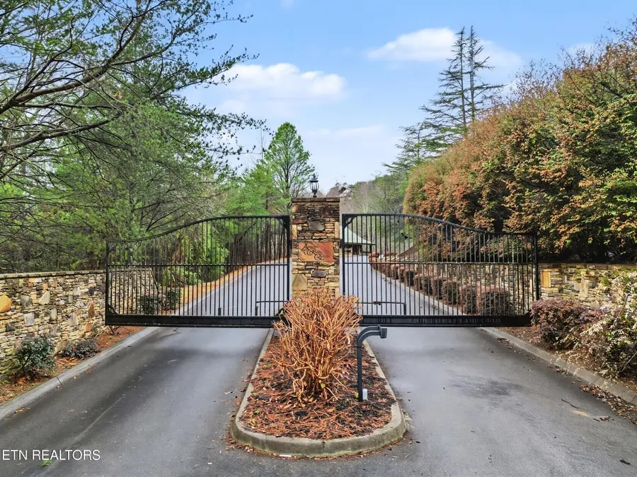 Autumn Ridge Way, Sevierville, TN 37876 - #2