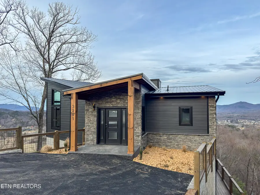3201 Grouse Ridge Lane, Sevierville, TN 37862 - #3