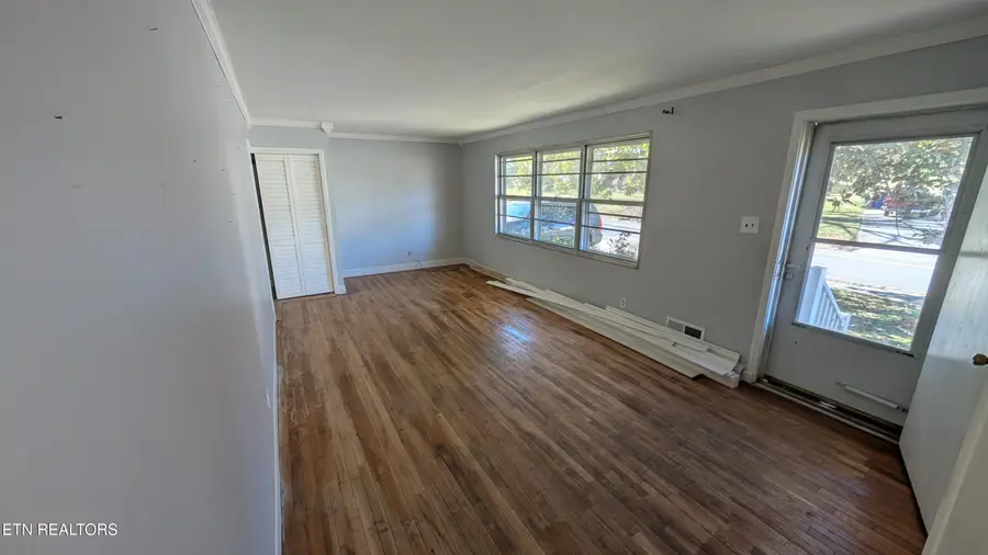 240 East Drive, Oak Ridge, TN 37830 - #3