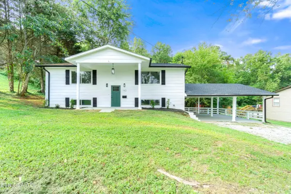 140 Charles Place, Harriman, TN 37748