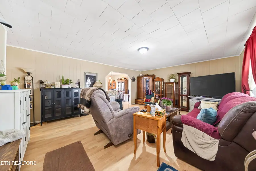 337 Colditz Rd, Jamestown, TN 38556 - #2