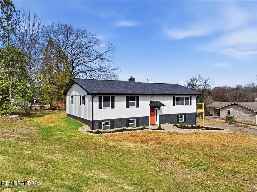 409 Belle Meade Drive, Maryville, TN 37803 - #2